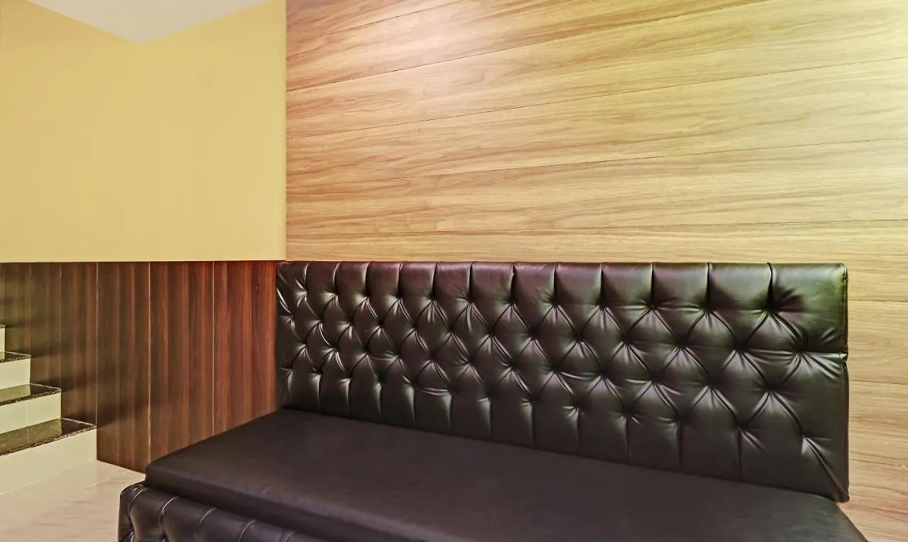 Itsy Hotels Sapphire Residency Manjeri