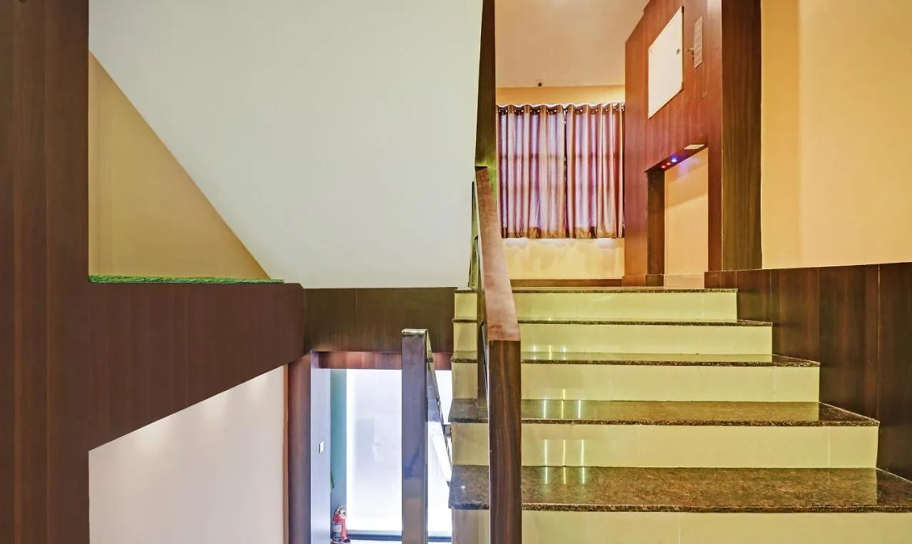 Itsy Hotels Sapphire Residency Manjeri