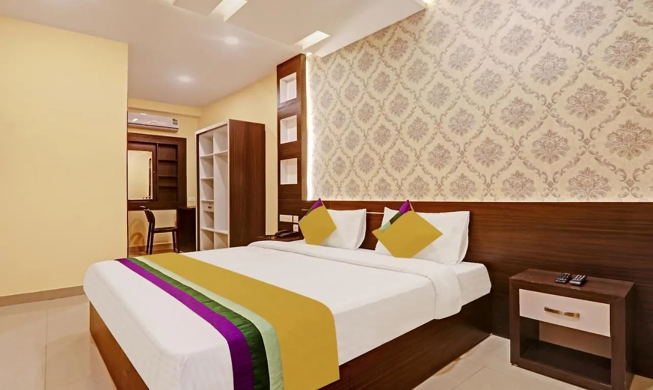 Itsy Hotels Sapphire Residency Manjeri