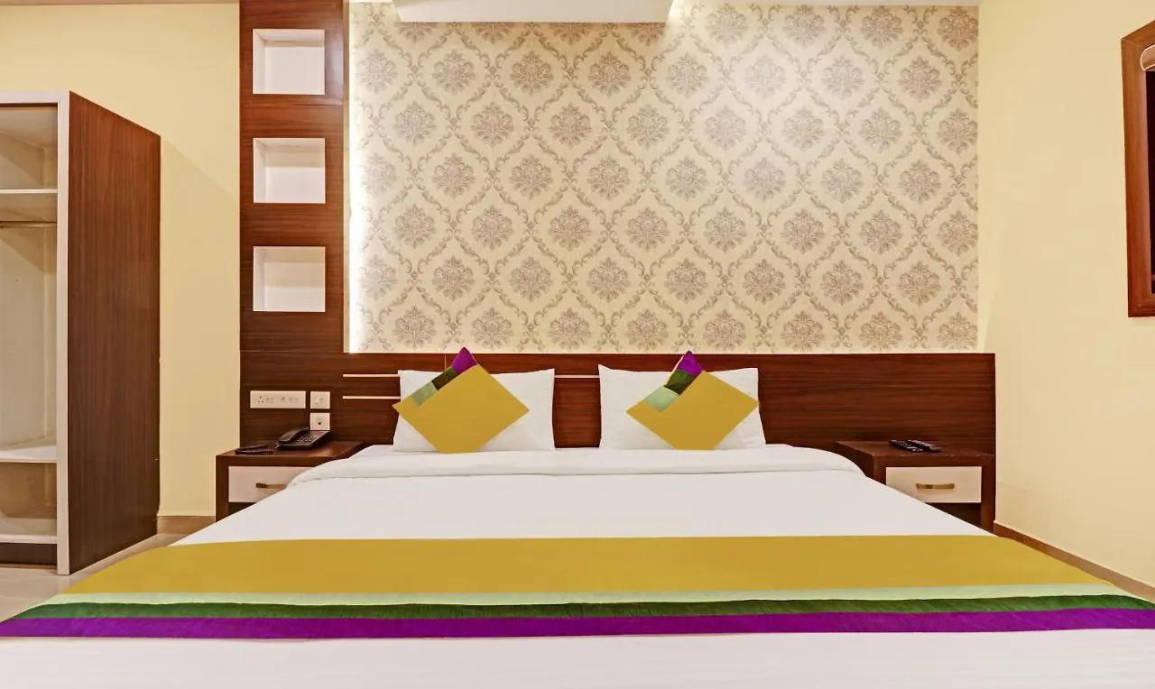 Itsy Hotels Sapphire Residency Manjeri